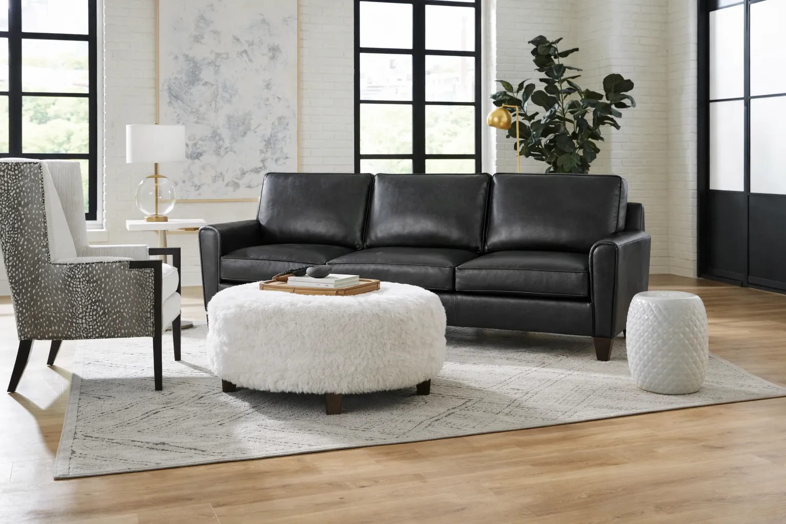 Bradington Young Manning 773 Swivel Chair (12 leathers) 8-Way Hand Tie 11 Bradington Young Manning 773 Swivel Chair (12 leathers) 8-Way Hand Tie