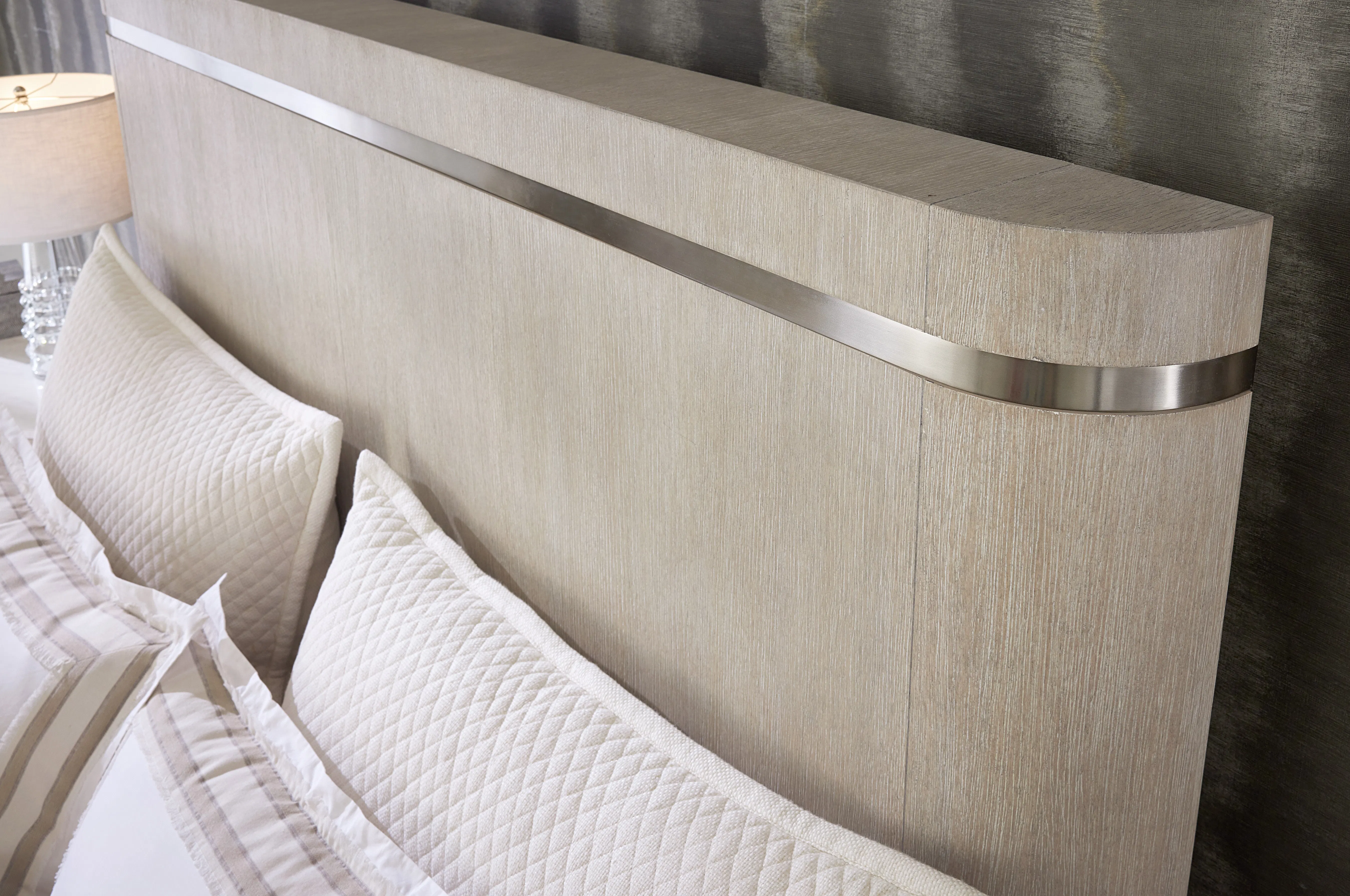 Modern Mood Queen Panel Bed 6850-90250-80 3 Modern Mood Queen Panel Bed 6850-90250-80